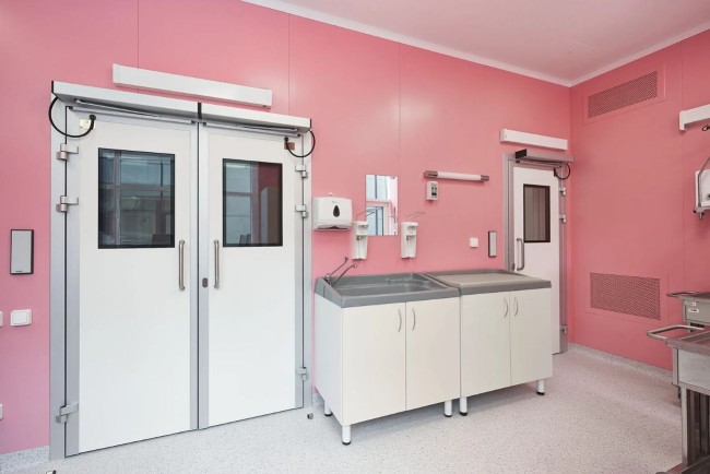 Двухстворчатые дверные системы